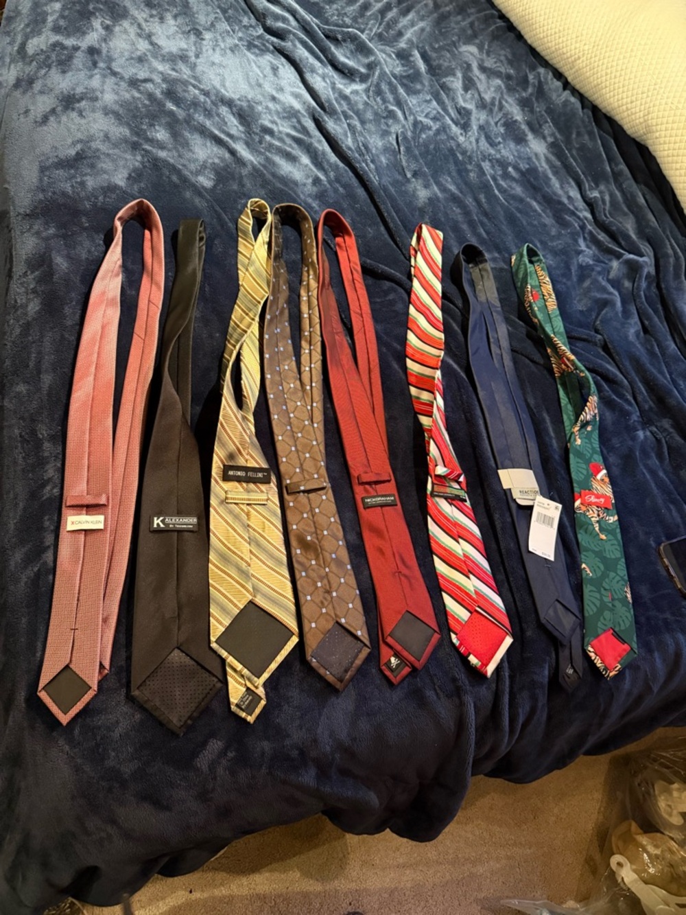 Assorted Men's Silk Ties - Mixed Colors